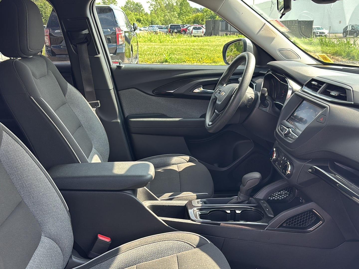 Used 2023 Sterling Gray Metallic Chevrolet LT image 30