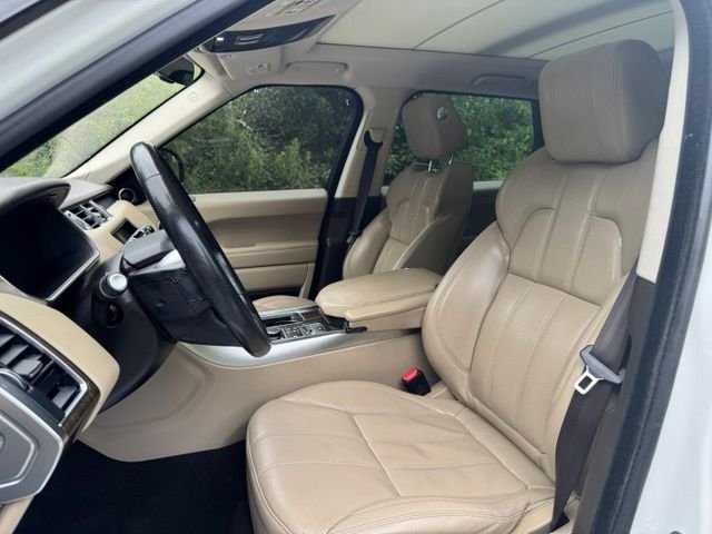 Used 2017 Fuji White Land Rover 3.0L V6 Supercharged HSE image 10