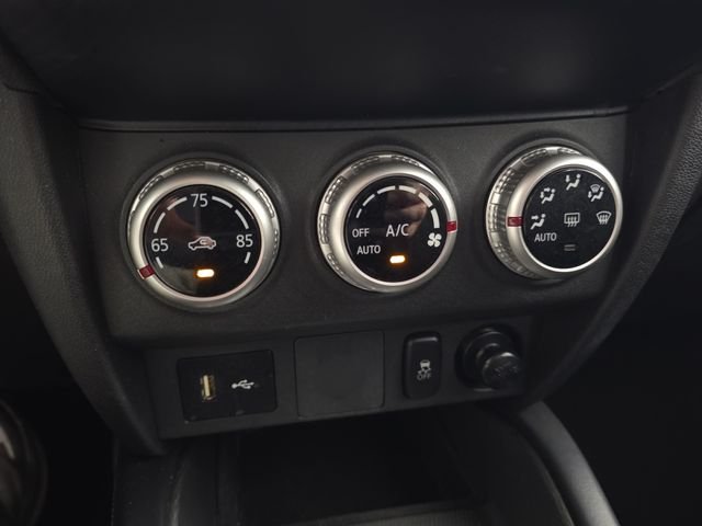 Used 2024  Mitsubishi 2.0 ES image 20