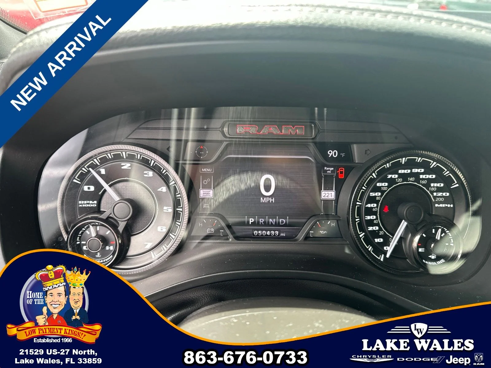 Used 2022 White Ram Laramie image 17