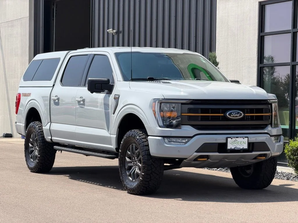 Used 2023 Gray Ford Tremor image 4