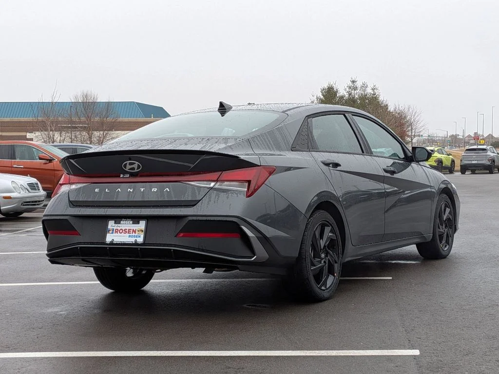 New 2026 Gray Hyundai SEL Sport image 7
