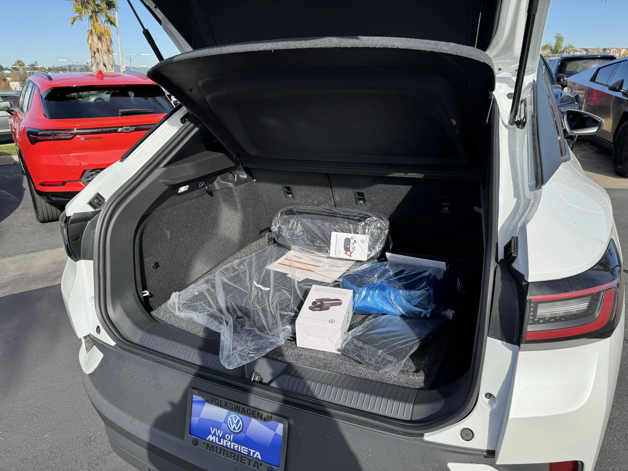 New 2026 Opal White Pearl Volkswagen Pro image 34