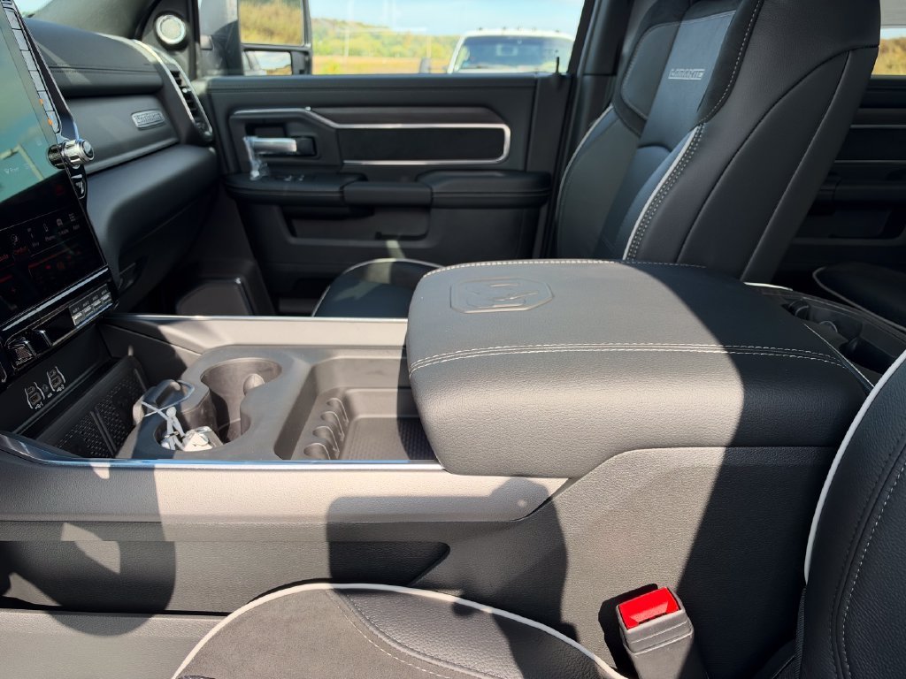 New 2027 Gray Ram Laramie image 18