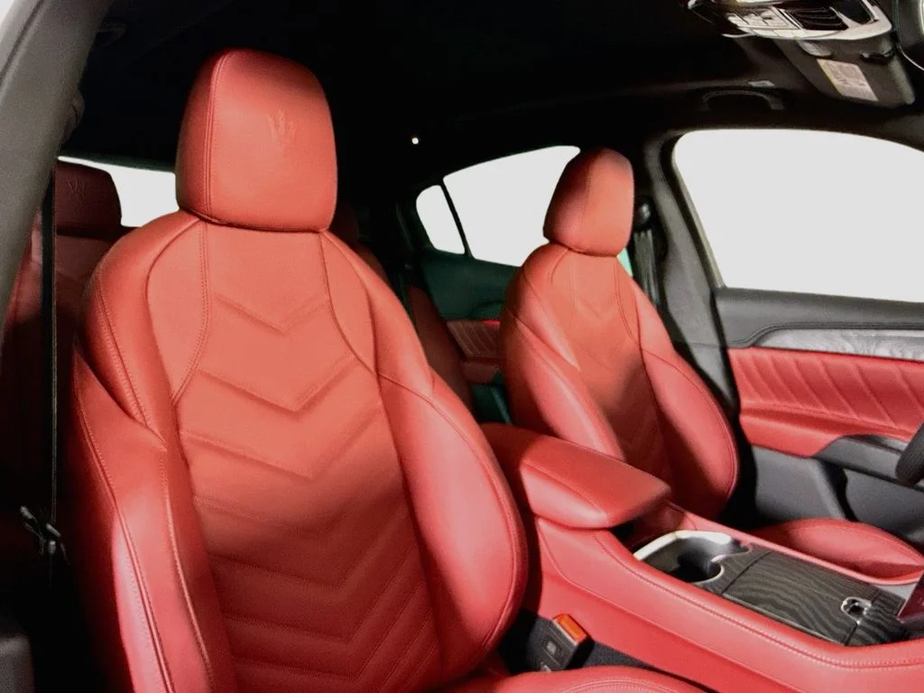 New 2026 Bianco Maserati Modena image 15