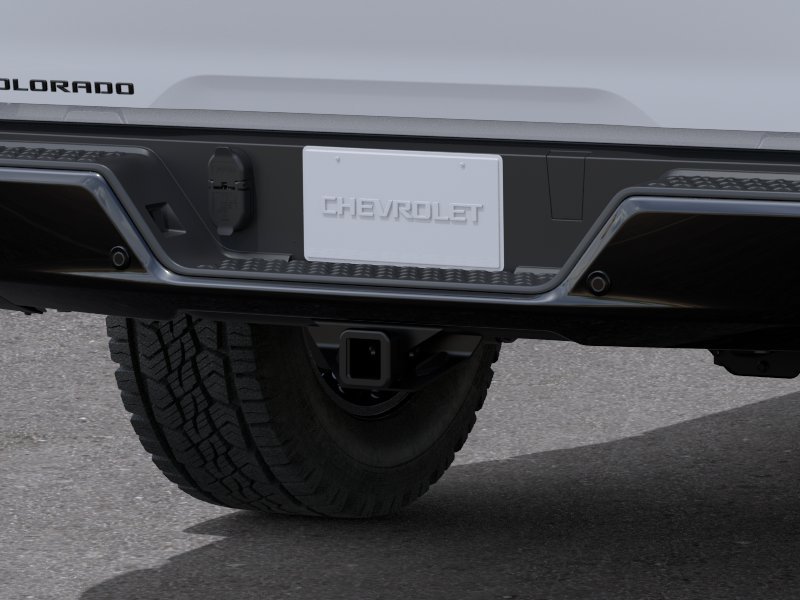 New 2026 Summit White Chevrolet WT image 14