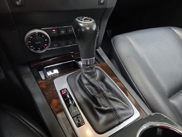 Used 2012 Gray Mercedes-Benz GLK 350 image 22