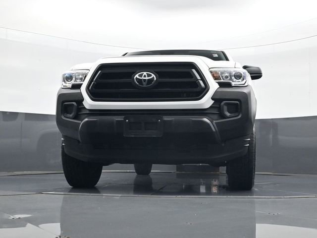 Used 2021 White Toyota SR image 21