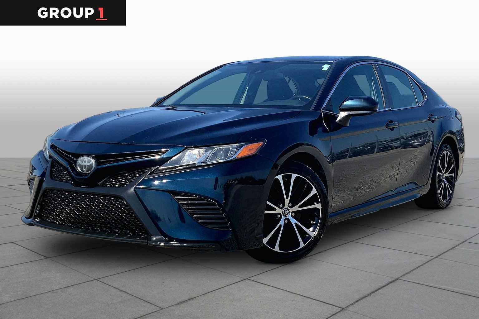 2019 Toyota Camry SE