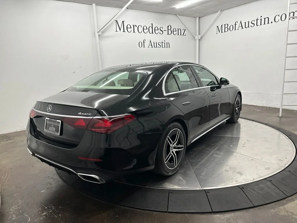 New 2027 Black Mercedes-Benz E 450 image 8