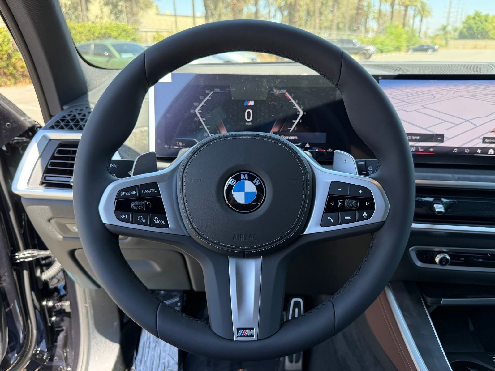 New 2026 Carbon Black Metallic BMW sDrive40i image 19