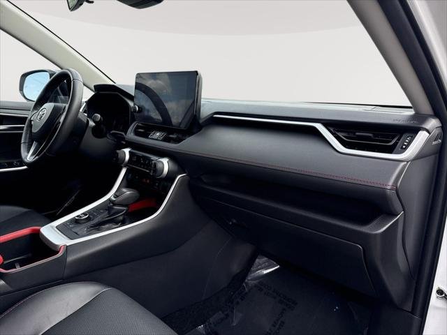 Certified Used 2023 ICE CAP Toyota  image 27