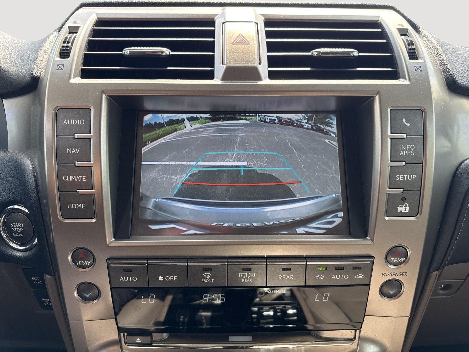 Used 2021 Atomic Silver Lexus GX 460 Premium image 24