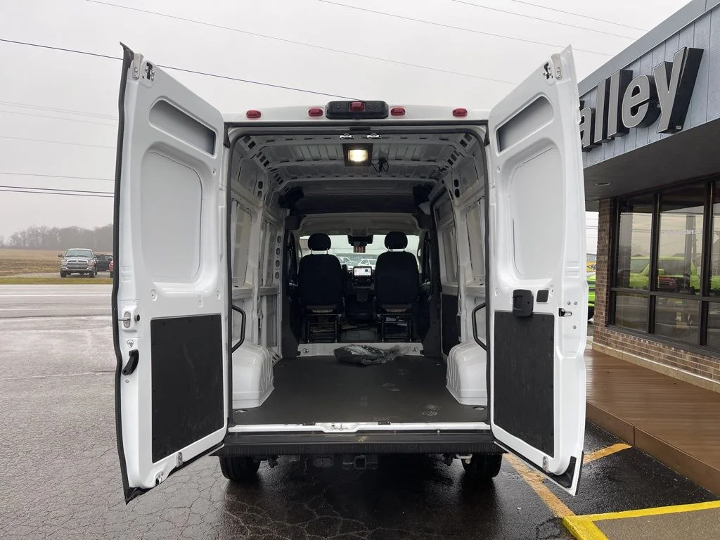 New 2025 Bright White Clear-Coat Exterior Paint RAM High Roof image 6