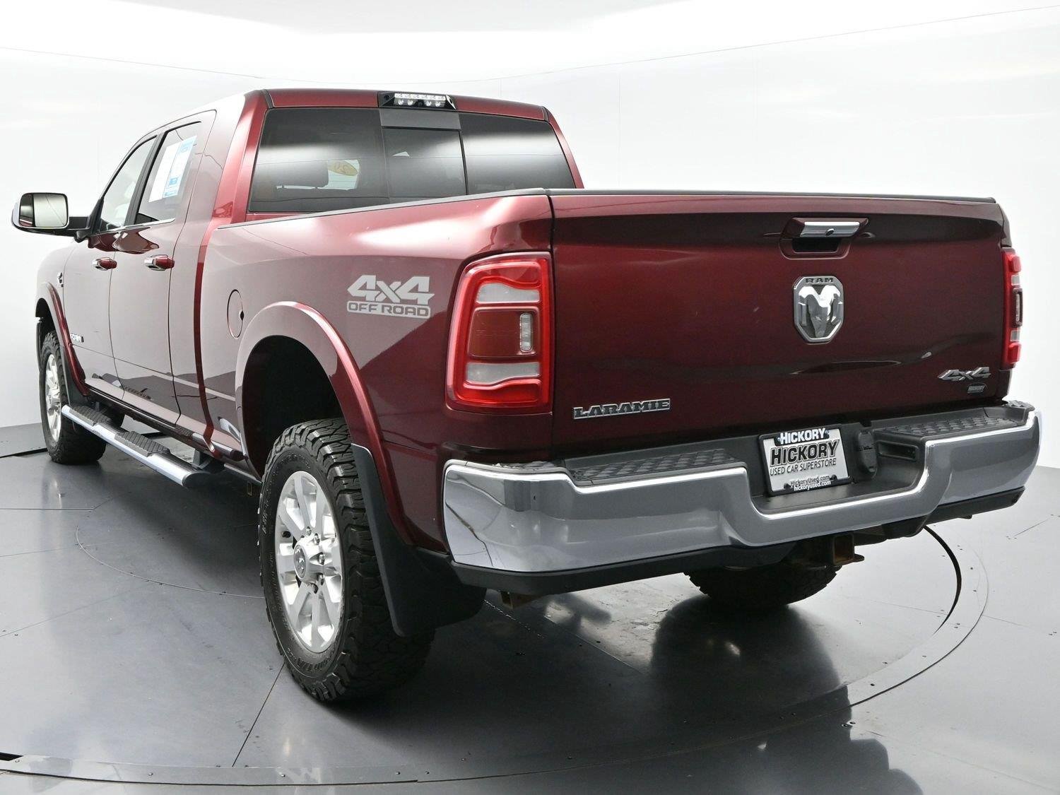 Used 2021 Delmonico Red Pearlcoat Ram Laramie image 5