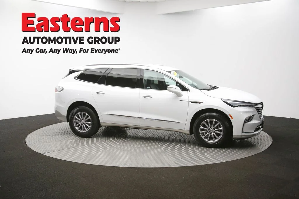 Used 2024 White Buick Premium Group image 51
