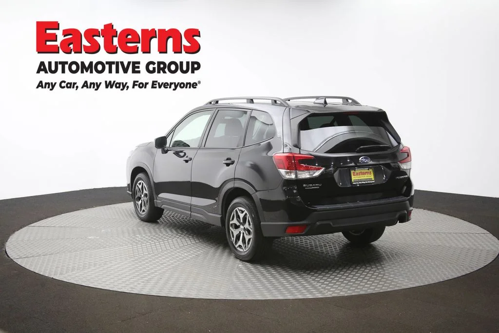 Used 2022 Black Subaru Premium image 68