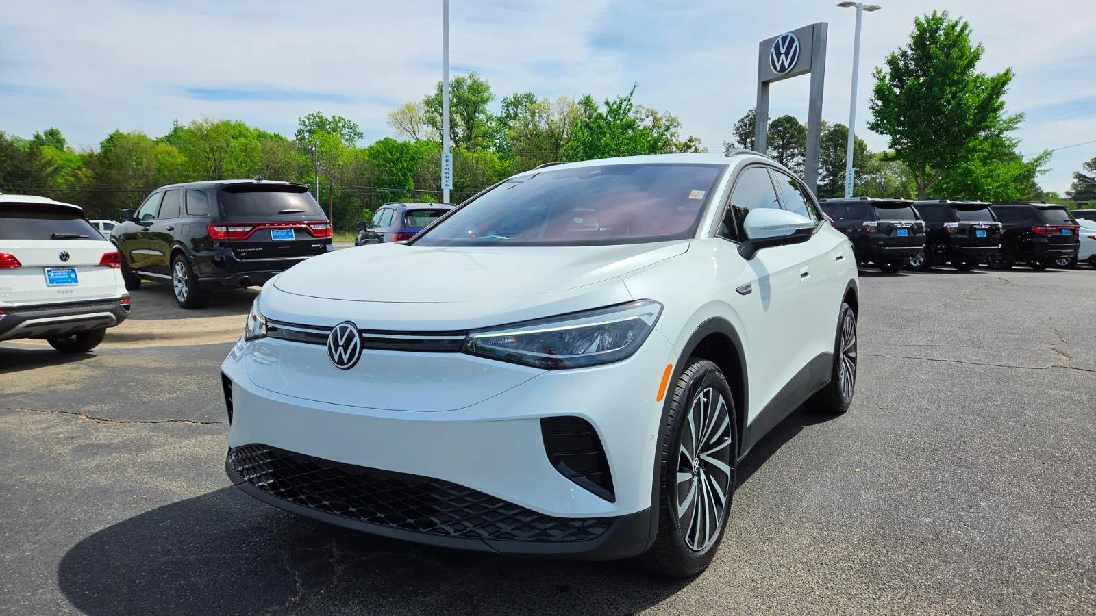 New 2026 Opal White Pearl Volkswagen Pro image 9