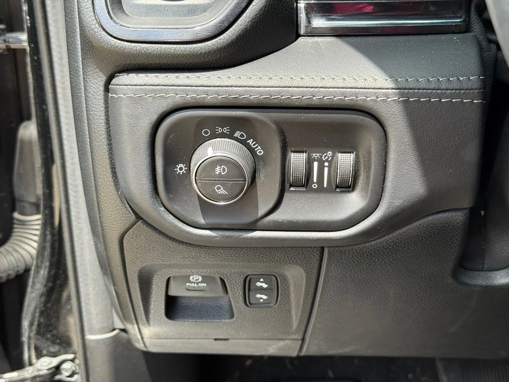 Used 2022 Black Ram Limited image 19