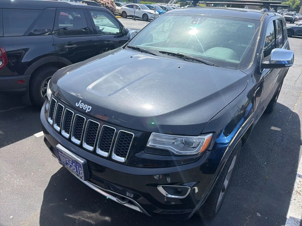 2016 Jeep Grand Cherokee Overland 4WD's photo