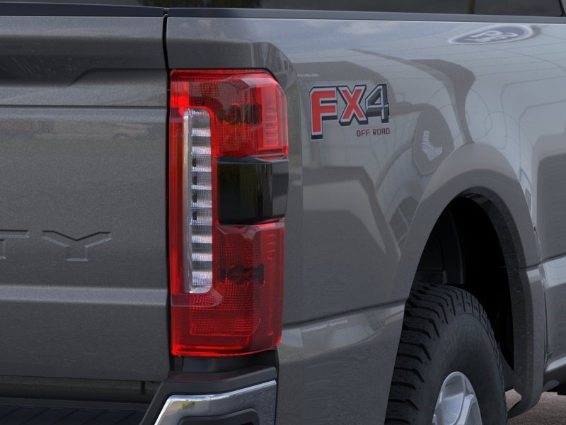 New 2026 Carbonized Gray Metallic Ford XLT image 22