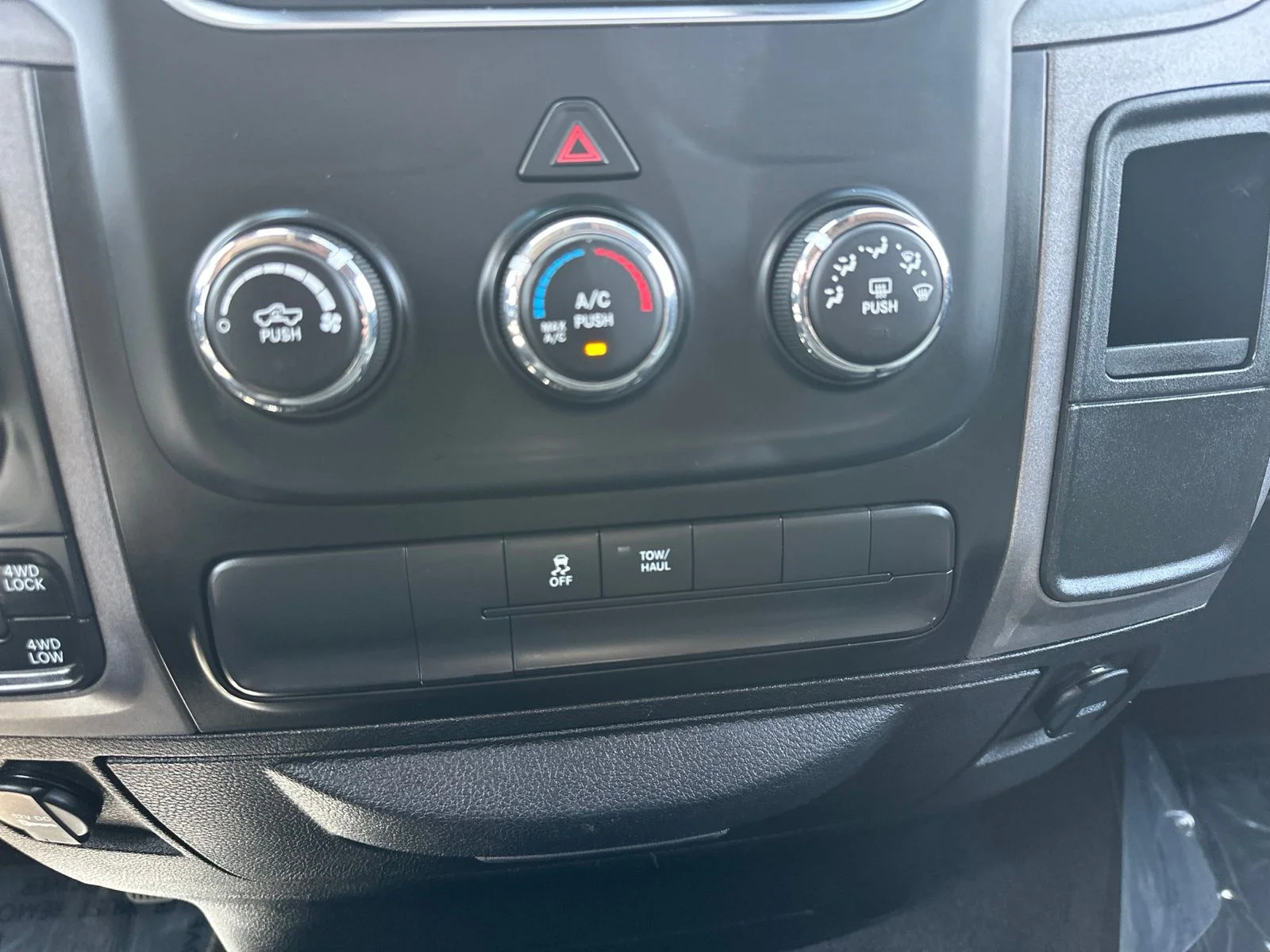 Used 2019 Gray Ram Express image 51