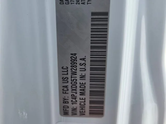 New 2026 Bright White Clear-Coat Exterior Paint Jeep 85th Anniversary Edition image 33