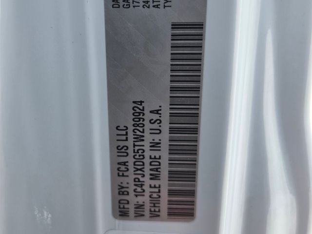 New 2026 Bright White Clear-Coat Exterior Paint Jeep 85th Anniversary Edition image 33