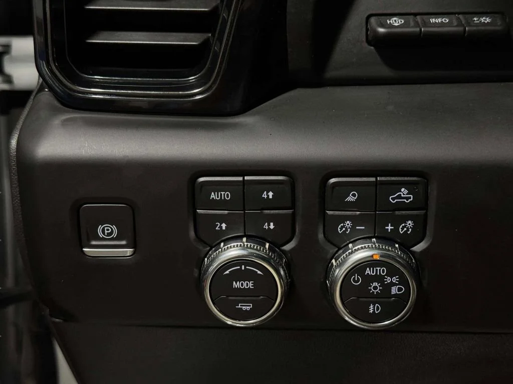 Used 2024 Summit White GMC AT4 image 20