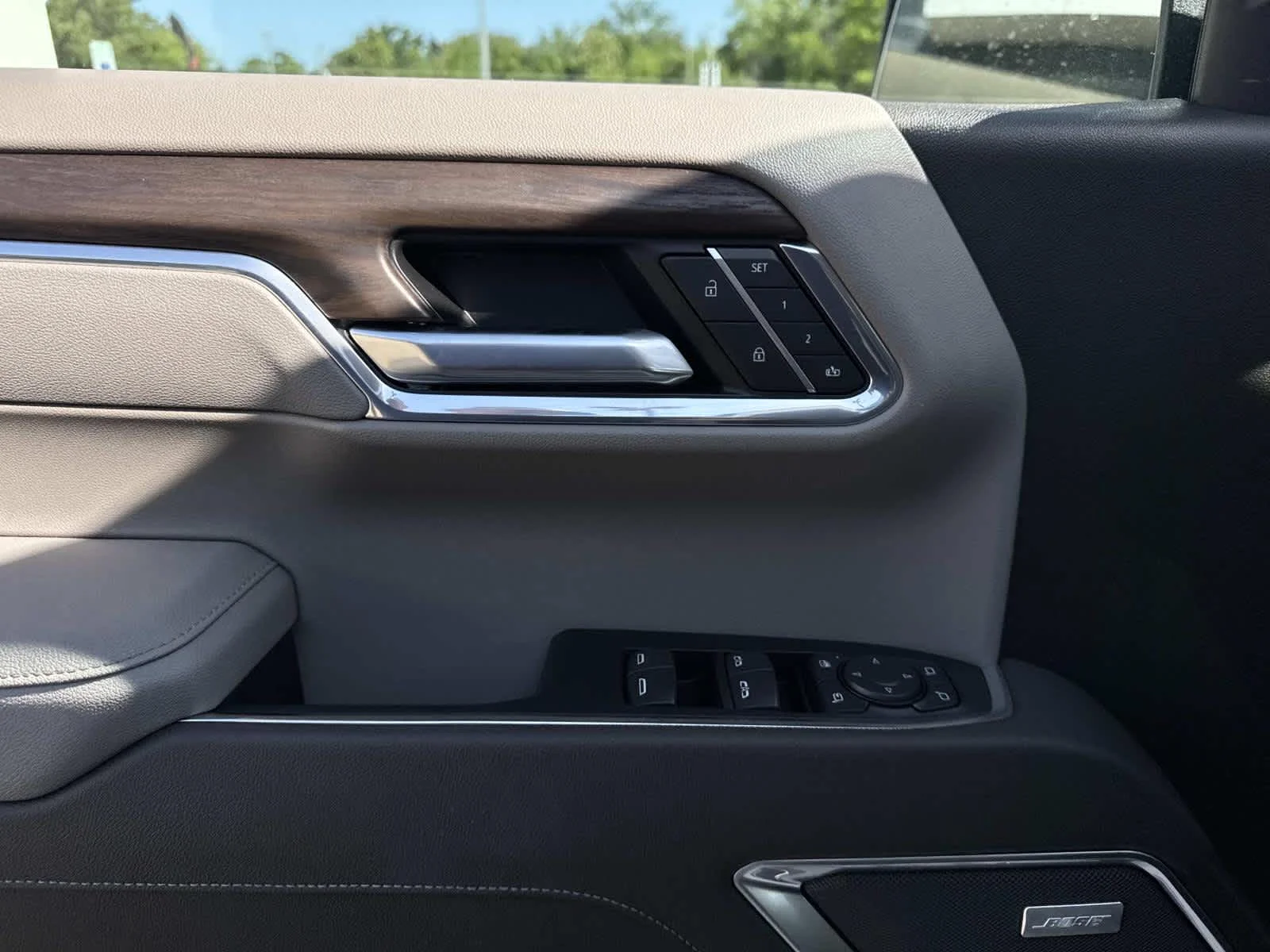 2026 GMC Sierra 1500 SLT - Photo 11
