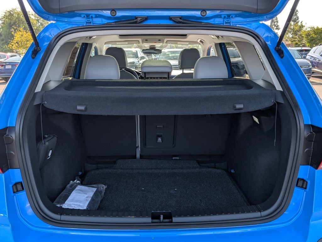 2024 Volkswagen Taos SE - Photo 10