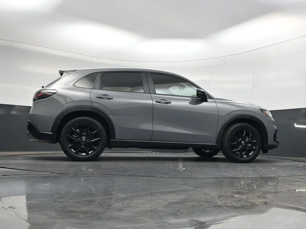 Certified Used 2025 Urban Gray Pearl Honda Sport image 42