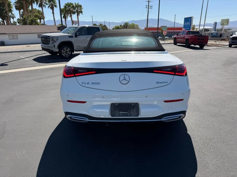 Used 2024 Polar White Mercedes-Benz CLE 300 image 2