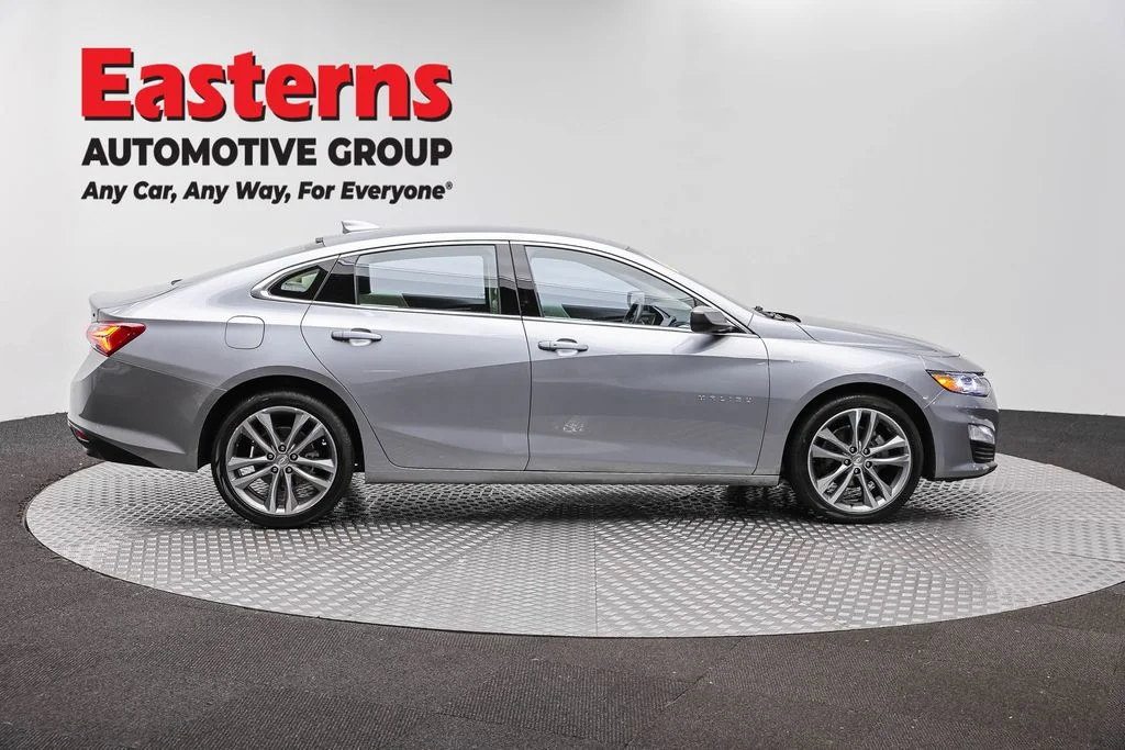 Used 2024 Gray Chevrolet LT image 4