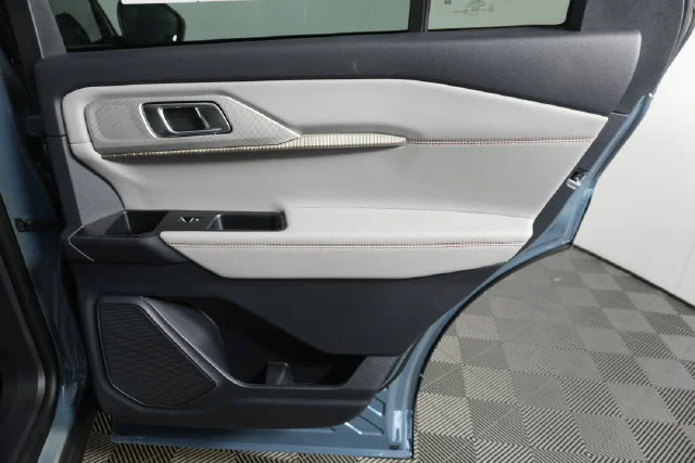 New 2026 Vapor Blue Metallic Ford Active image 31