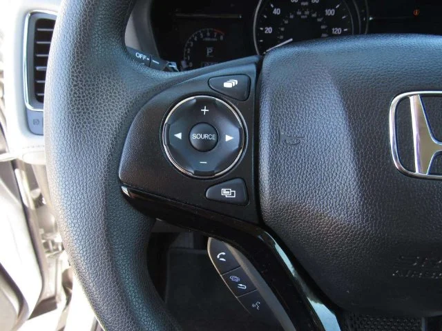 Used 2019 Lunar Silver Metallic Honda EX image 23