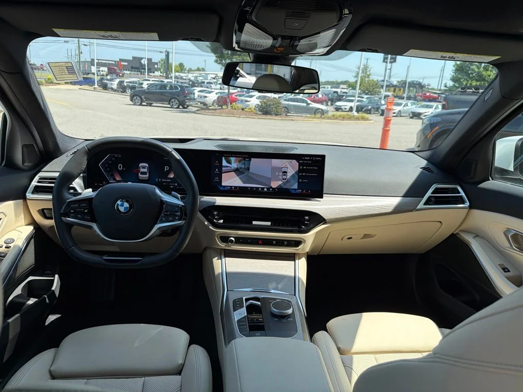 Used 2025 White BMW 330i image 28