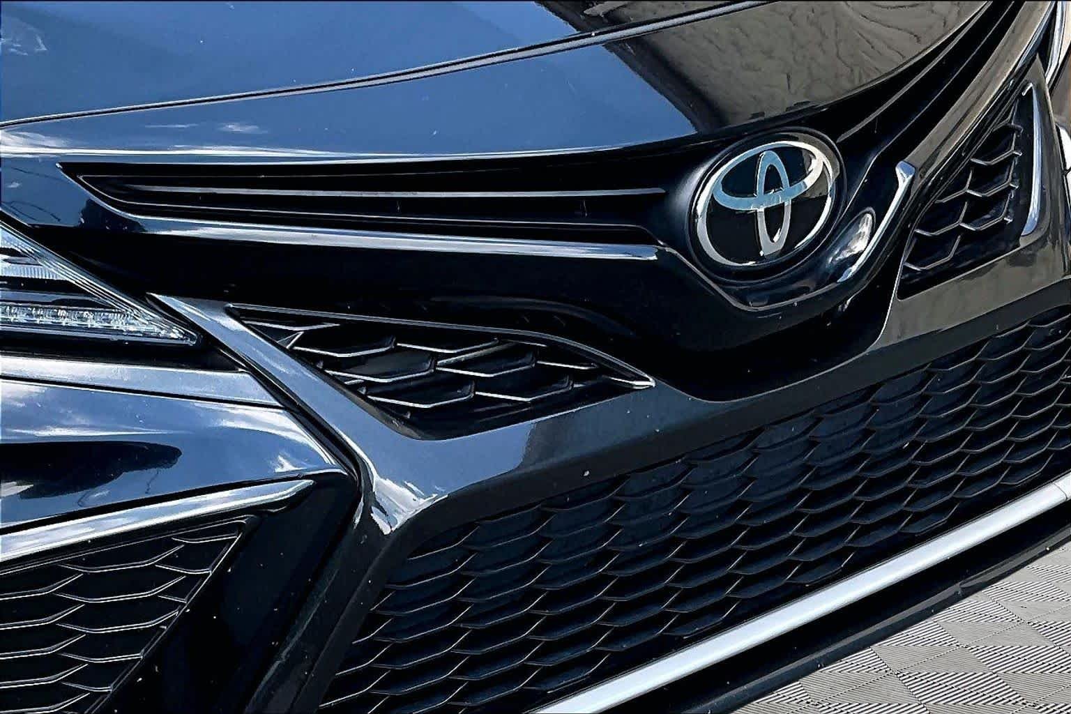 Used 2024 Midnight Black Metallic Toyota XSE image 30