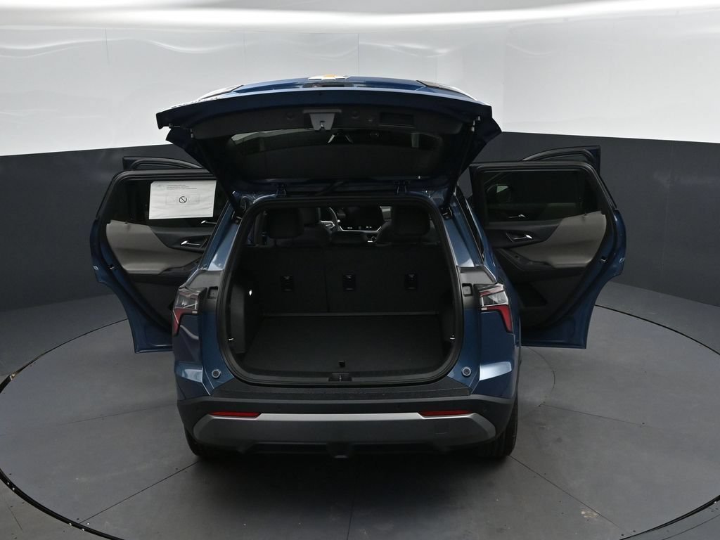 2027 Chevrolet Equinox LT - Photo 48