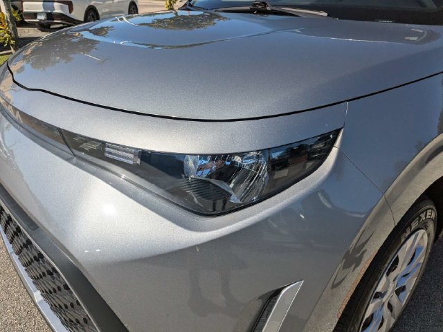 Certified Used 2025 Gray Kia LX image 10