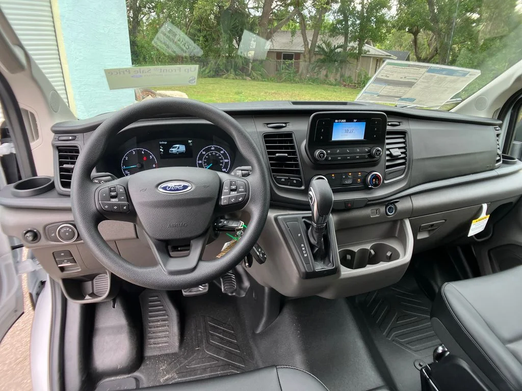 2025 Ford Transit Van Base - Photo 7