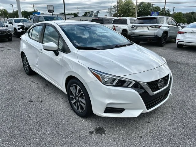 Used 2022 White Nissan 1.6 SV image 11