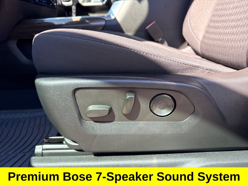 Used 2022 Summit White Chevrolet RST image 16