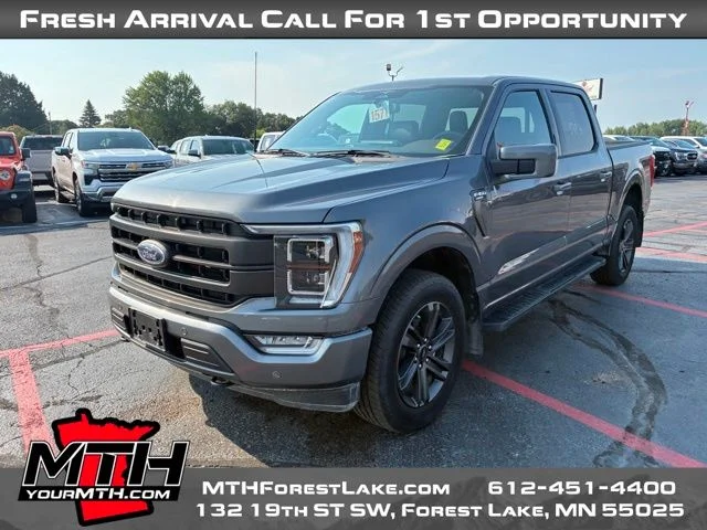 Certified Used 2023 Gray Ford Lariat image 4