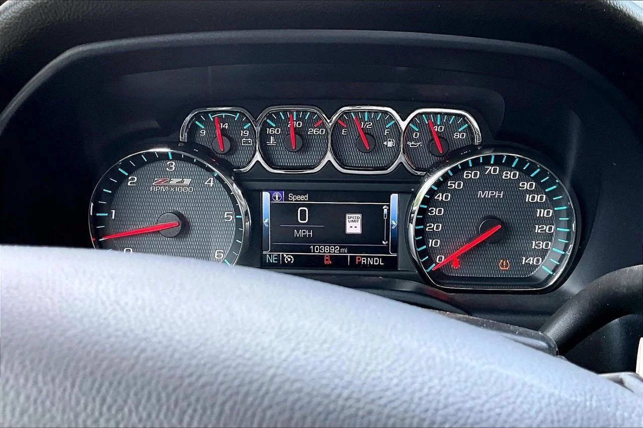 Certified Used 2018 Blue Chevrolet LT image 9