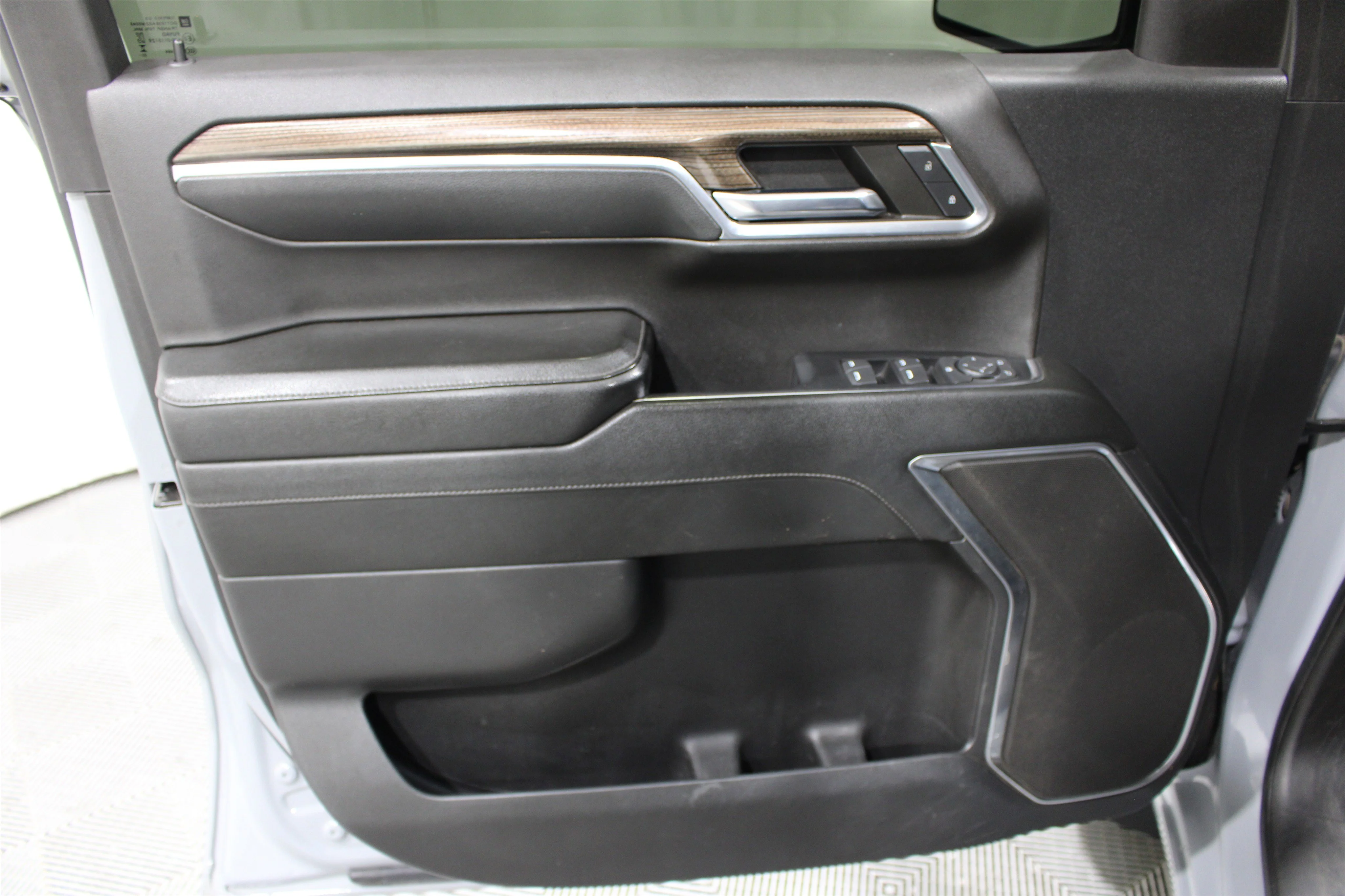 2024 Chevrolet Silverado 1500 RST - Photo 6