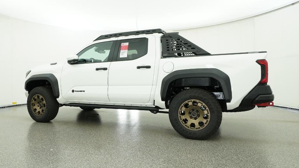 New 2026 Ice Cap Toyota Trailhunter image 62