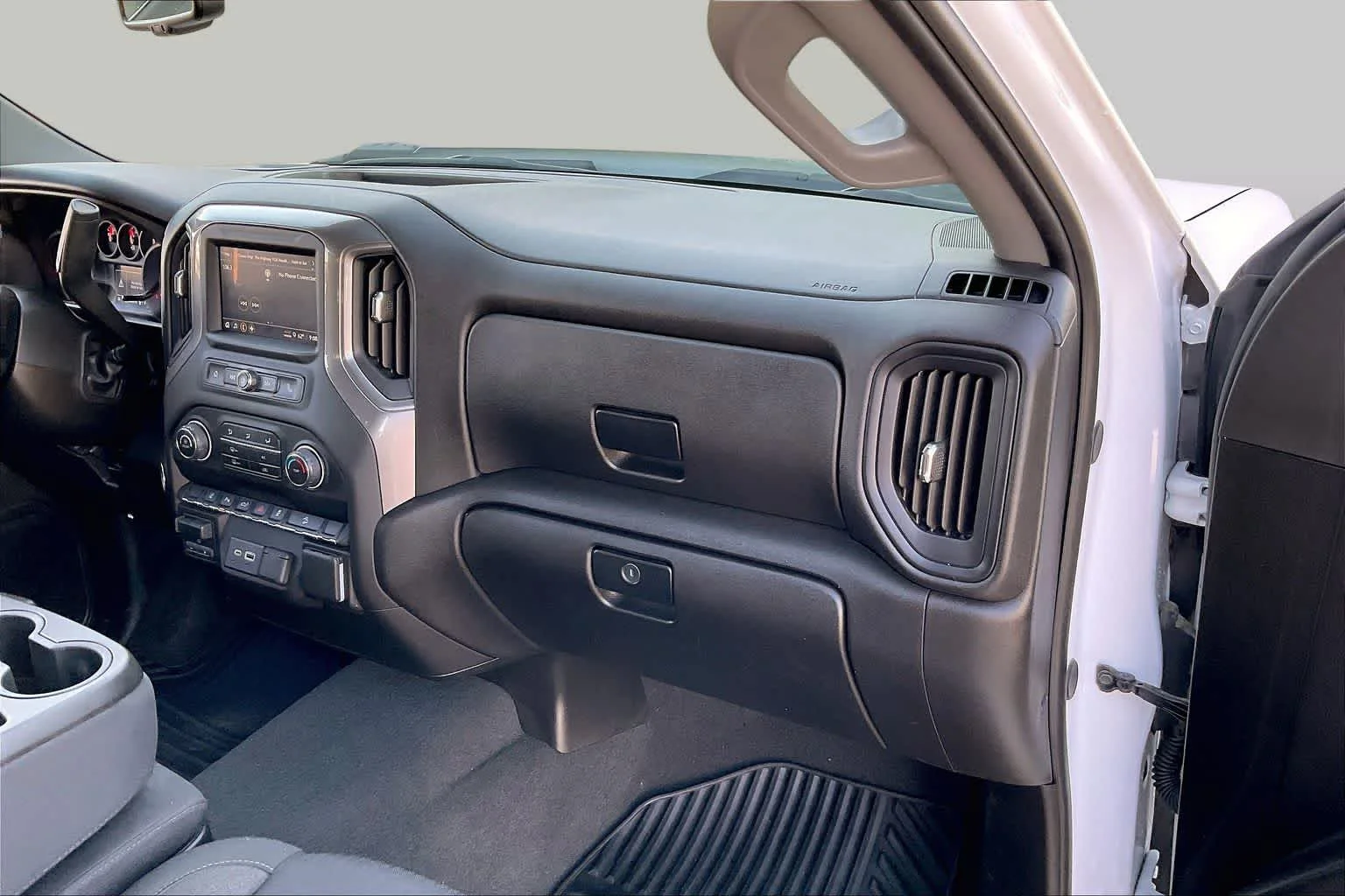 Used 2025 Summit White Chevrolet Custom image 15