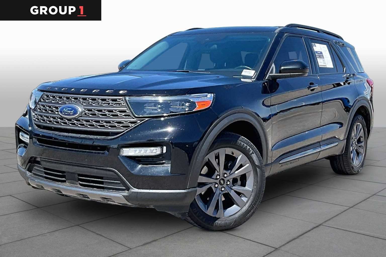 2022 Ford Explorer XLT 4WD's photo