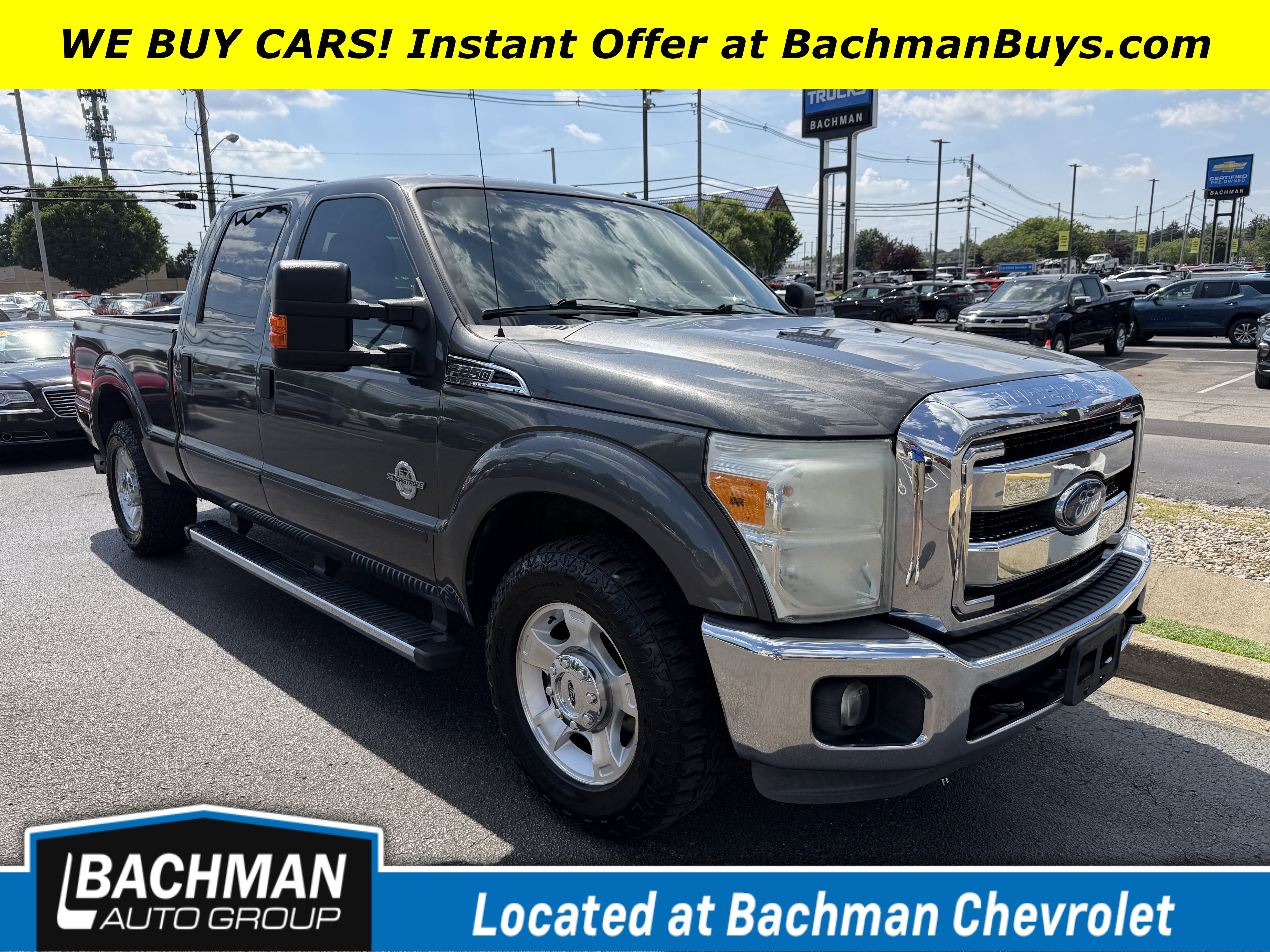 2015 Ford F-250 XLT Crew Cab 156 in's photo